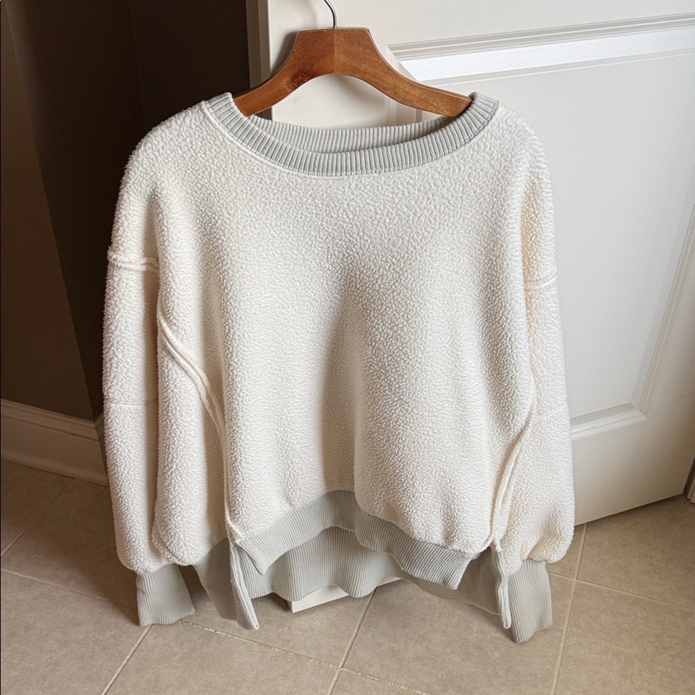 We The Free Camden fleece pullover size SM